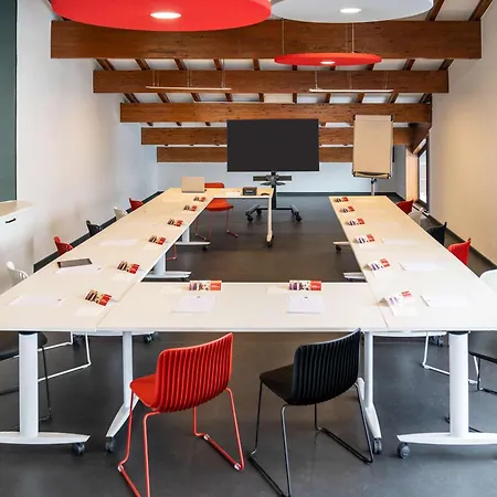 Ibis Hotel